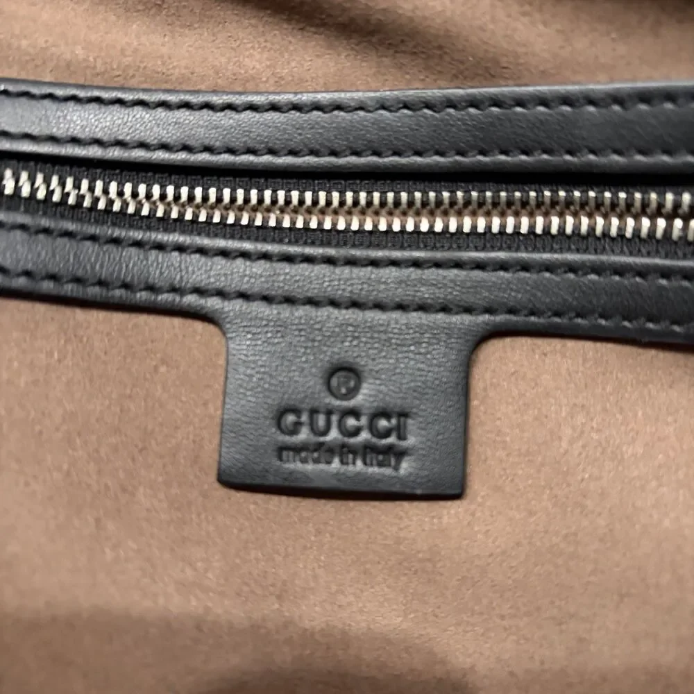 Gucci GG Emblem Signature Leather briefcase